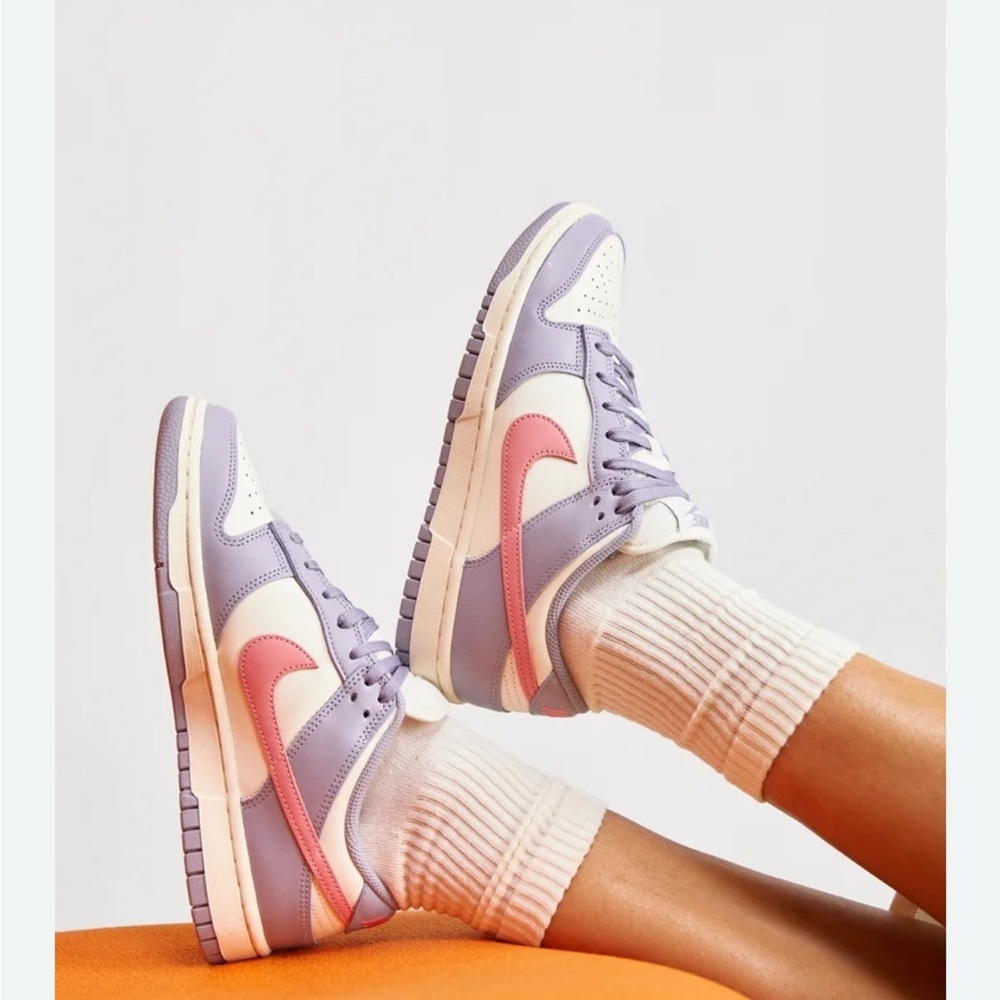 Nike Womens Sneakers Lavender Pink White